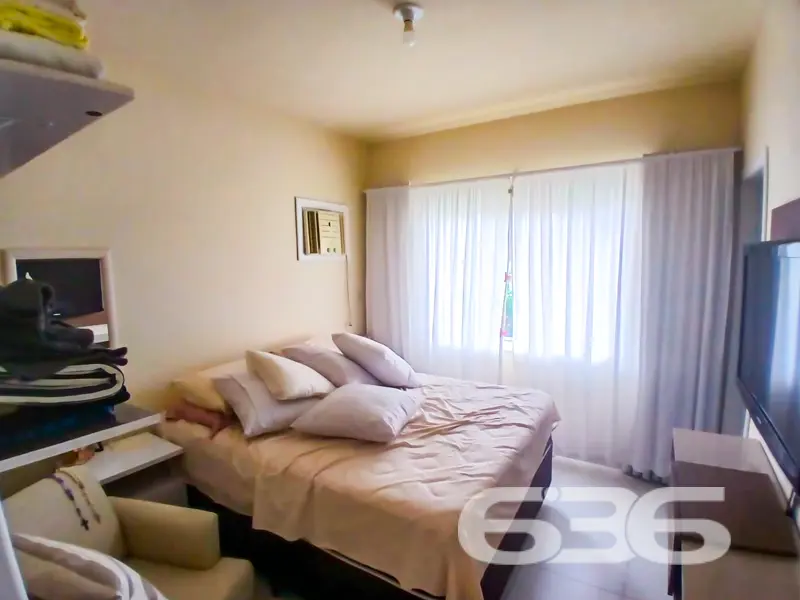 Residência térrea charmosa, com edícula e espaço d