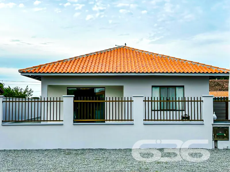 Oportunidade em Balneário Barra do Sul/SC – Casa T