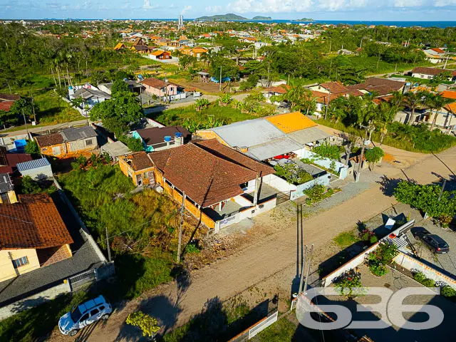 CASA DE 3 QUARTOS NO BAIRRO SALINAS - ESTUDA PERMU