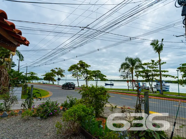 Descubra seu novo lar em Balneário Barra do Sul!