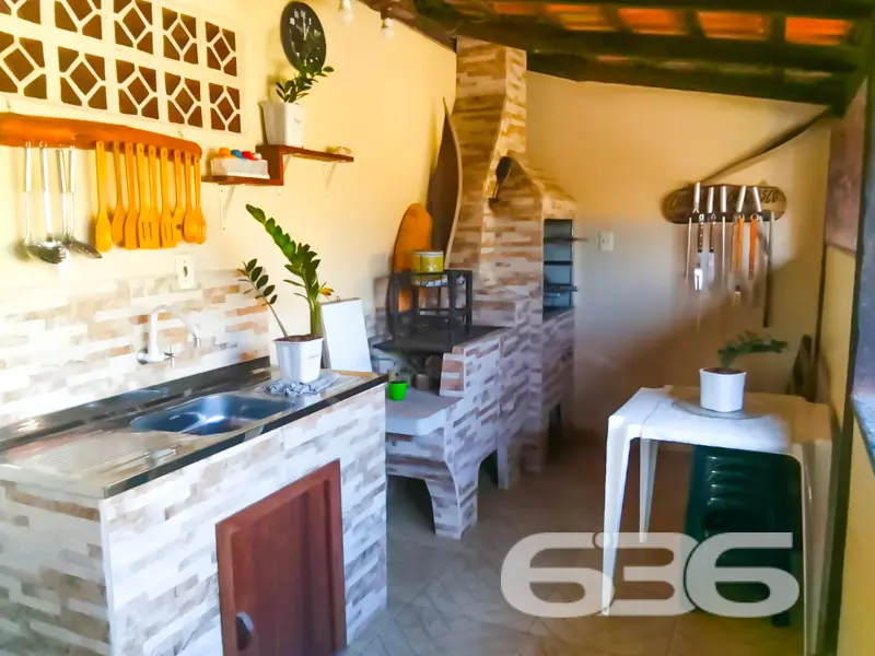 Casa térrea à venda no bairro Pinheiros em Balneár