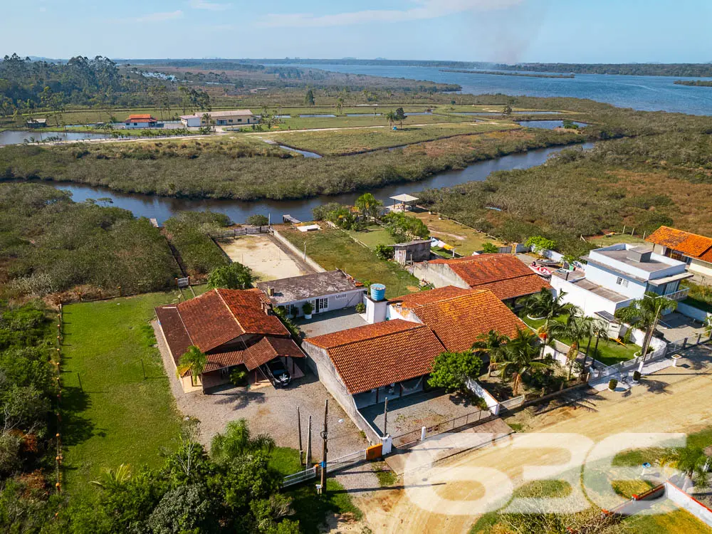 Oportunidade imperdível em Balneário Barra do Sul,