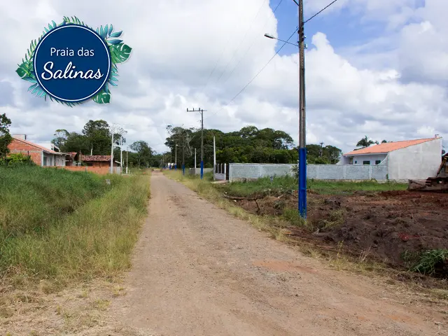 Terreno com 325m², 13 metros de frente para a rua