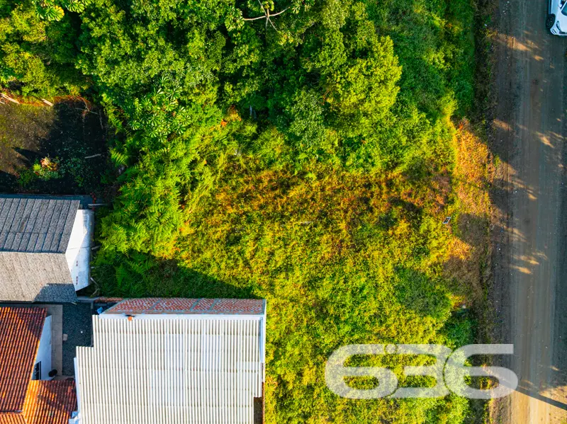 TERRENO À VENDA EM BALNEÁRIO BARRA DO SUL | BAIRRO