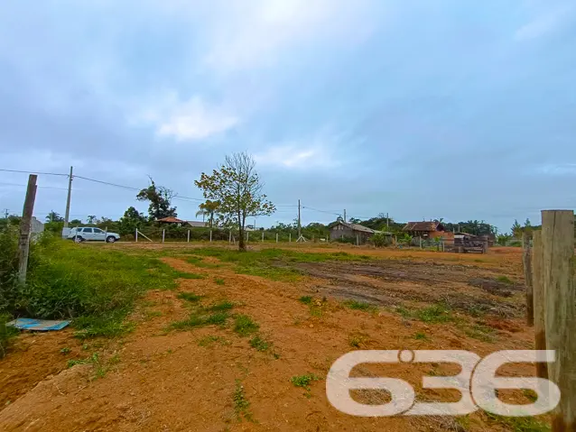 Terreno à venda no bairro Salinas, em Balneário Ba