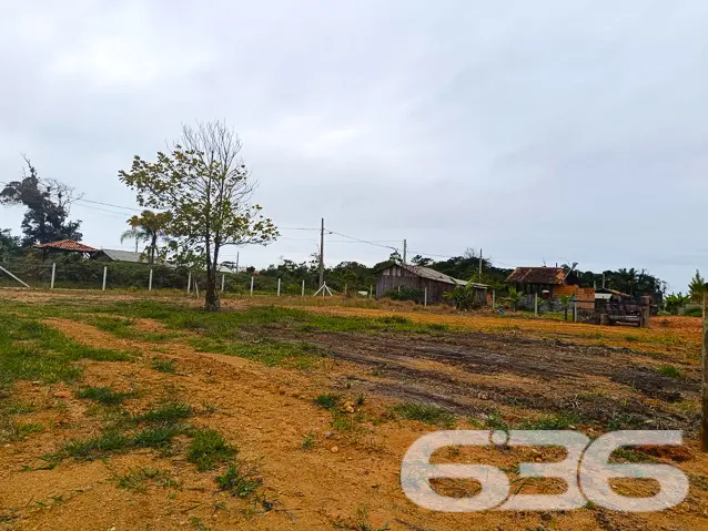 Terreno à venda no bairro Salinas, em Balneário Ba