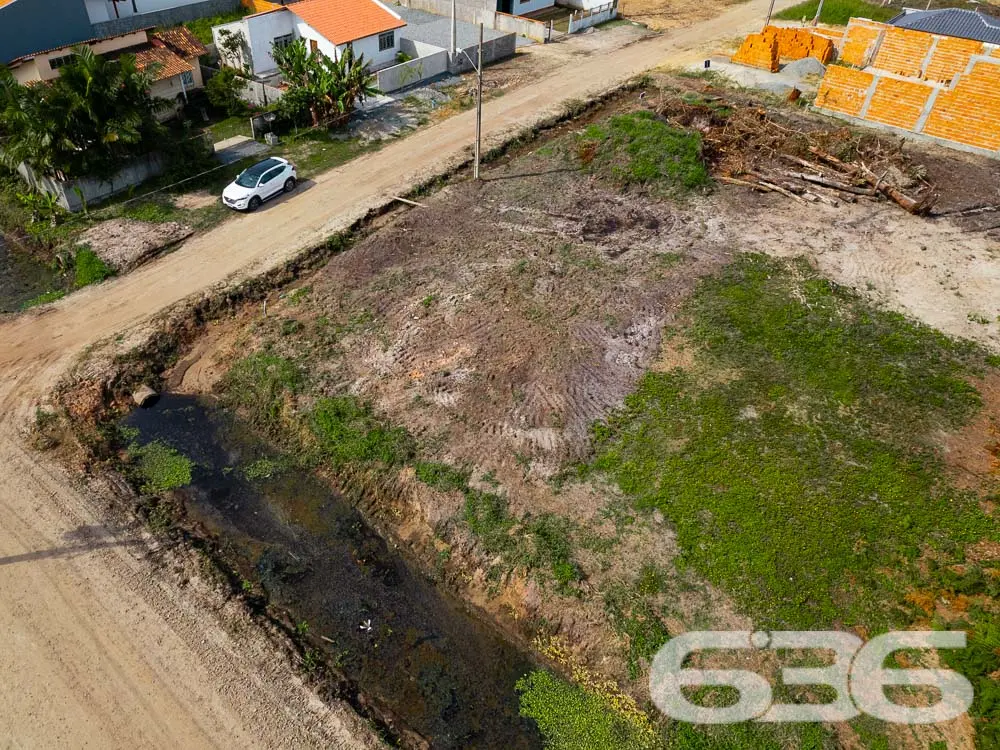AMPLO TERRENO À VENDA NO BAIRRO SALINAS EM BALNEÁR