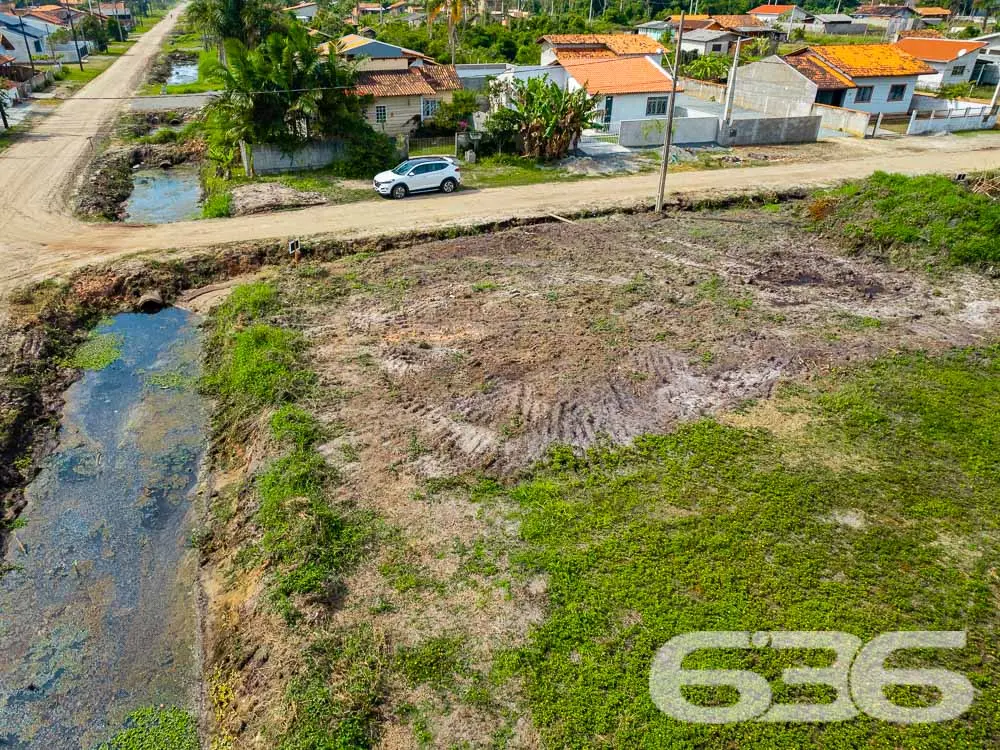 AMPLO TERRENO À VENDA NO BAIRRO SALINAS EM BALNEÁR
