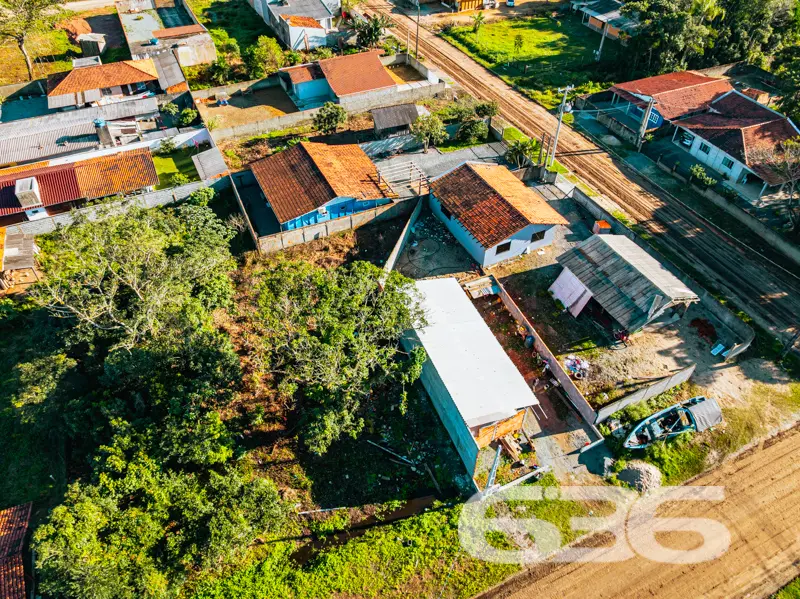 Oportunidade única no bairro Salinas, em Balneário