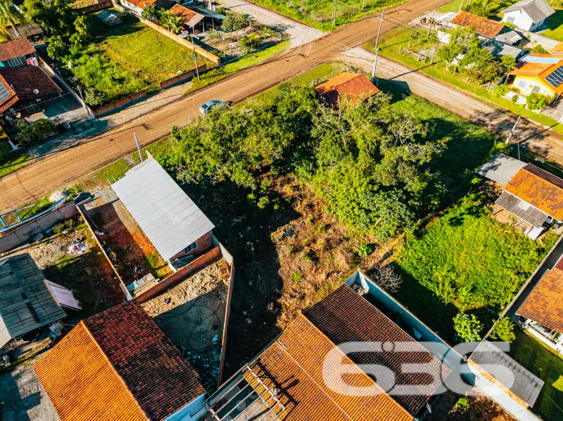 Oportunidade única no bairro Salinas, em Balneário