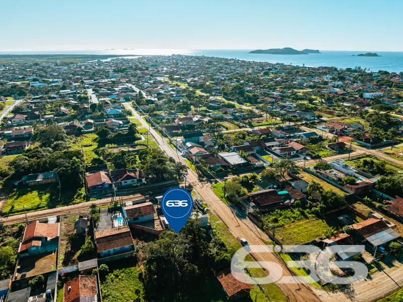 Oportunidade única no bairro Salinas, em Balneário