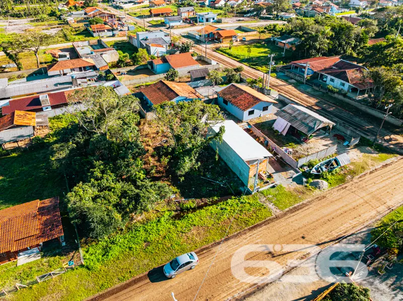Oportunidade única no bairro Salinas, em Balneário