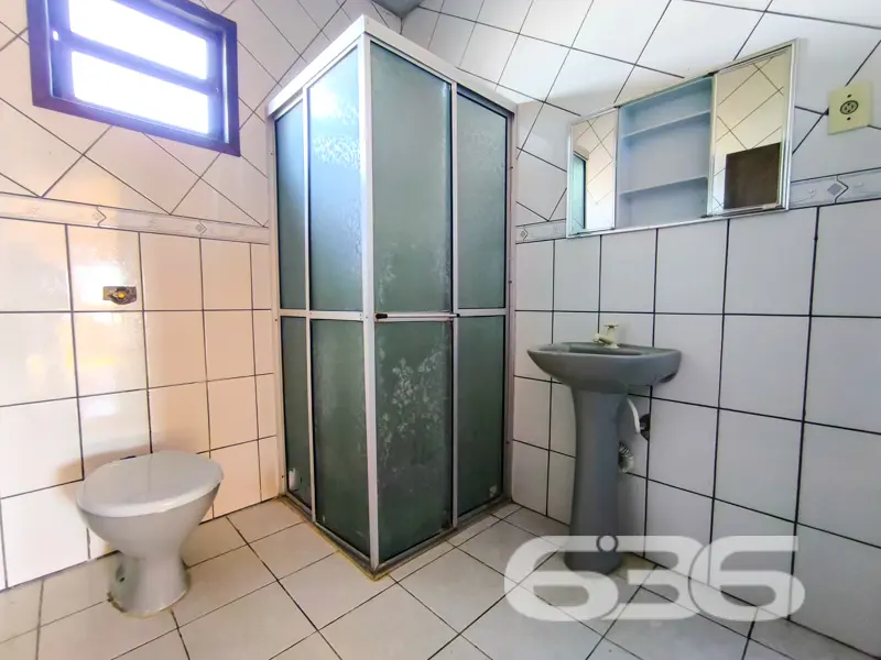 Uma esquina histórica com múltiplas possibilidades