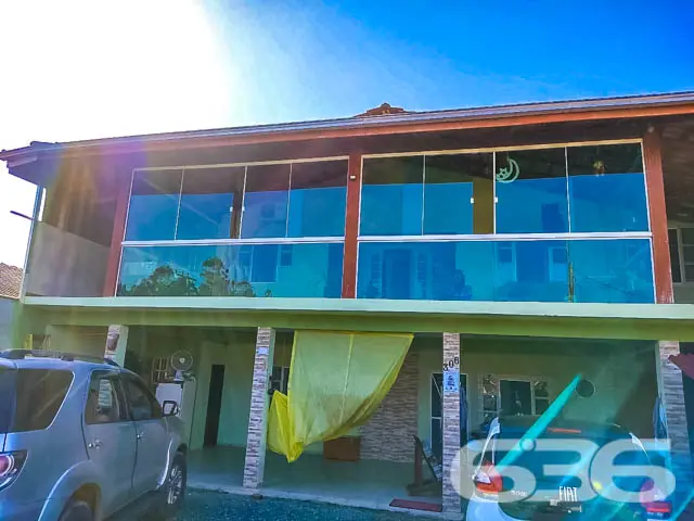 VENDE-SE SOBRADO COM 4 QUARTOS NO BAIRRO COSTEIRA
