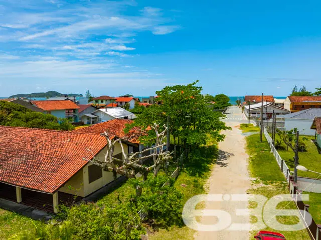 Casa Térrea em Balneário Barra do Sul/SC - Bairro