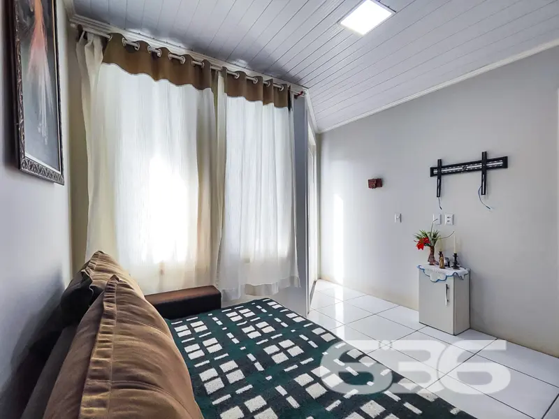 Oportunidade em Balneário Barra do Sul: Residência