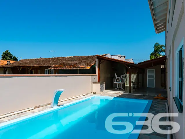 SOBRADO À VENDA COM 2 SUÍTES + 4 DORMITÓRIOS NO BA