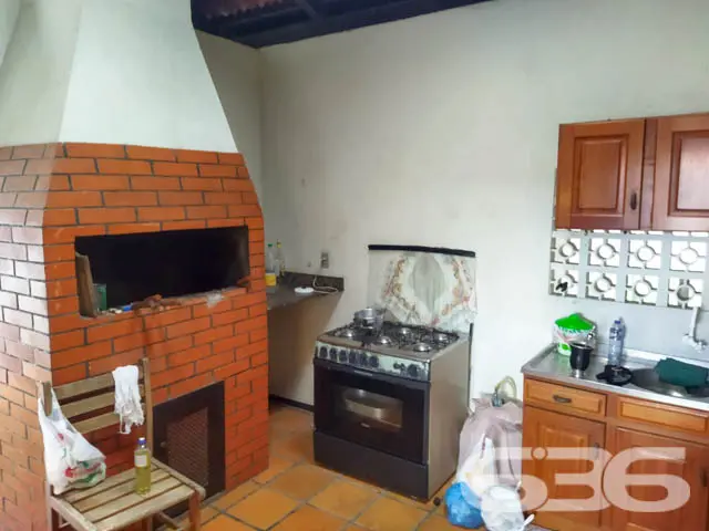 OPORTUNIDADE DE CASA COM 7 QUARTOS EM BALNEÁRIO BA