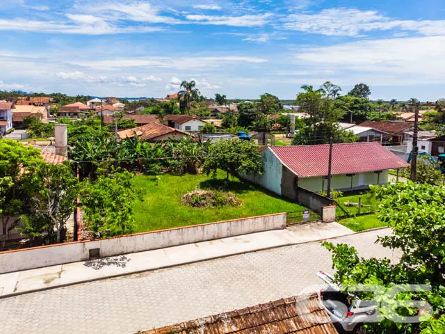 Terreno em Barra do sul apenas 260 metros da lagoa