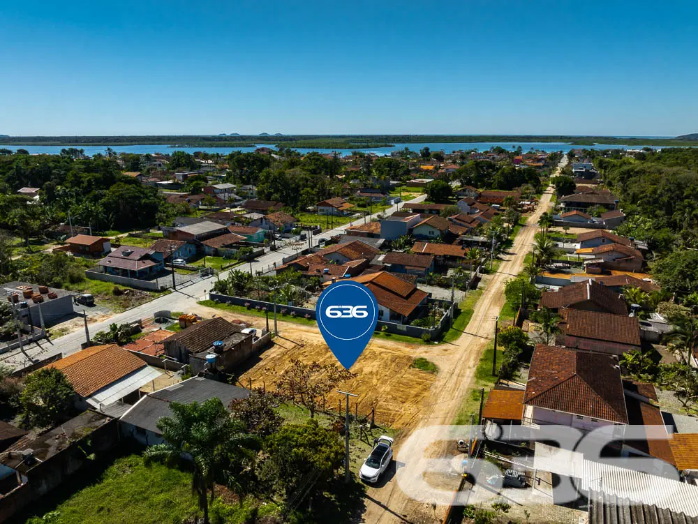 O terreno em Balneário Barra do Sul, no bairro Cos