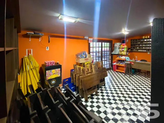 CONHEĂA ESTE SOBRADO COM SUĂTE + 2 QUARTOS NO BAIR