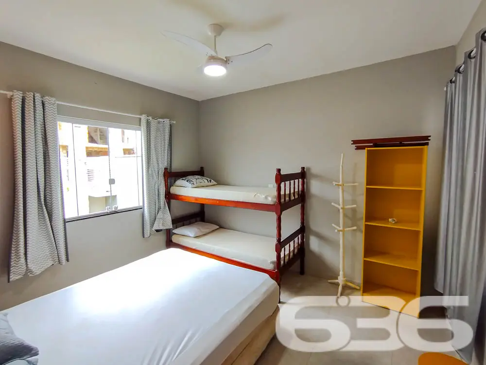 Casa Confortável à Venda em Balneário Barra do Sul
