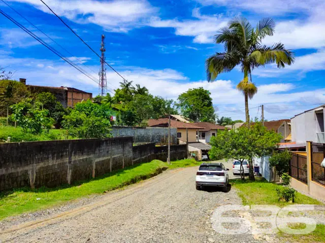 TERRENO À VENDA NO BAIRRO FLORESTA
Situado no bai
