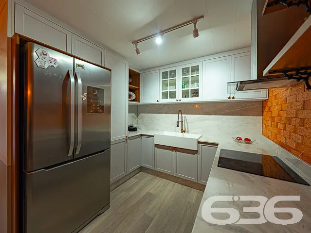 IMÓVEL TOTALMENTE MOBILIADO COM PISCINA E ÁREA DE