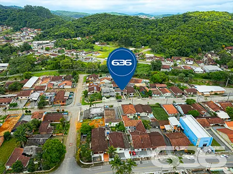 IMÓVEL TOTALMENTE MOBILIADO COM PISCINA E ÁREA DE