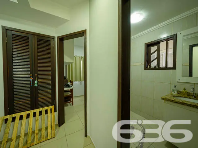 Descubra a elegância rústica e o conforto acolhedo