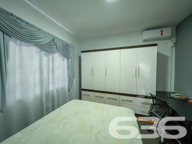 Descubra a elegância rústica e o conforto acolhedo