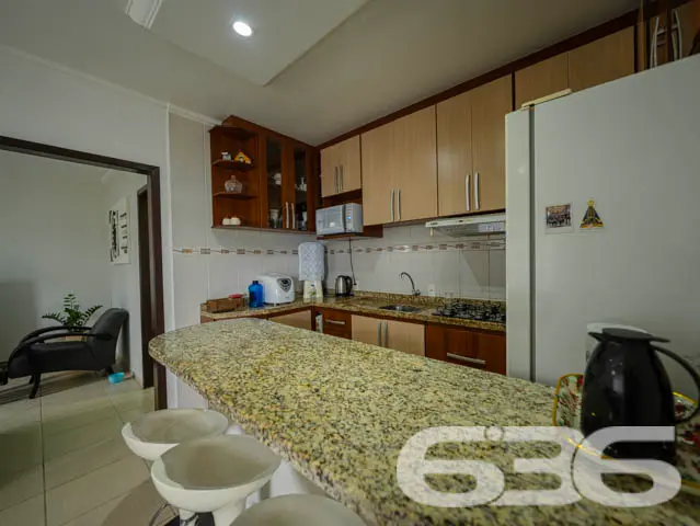 Descubra a elegância rústica e o conforto acolhedo