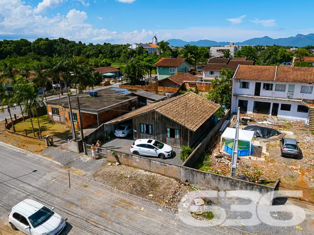BAIRRO AVENTUREIRO: TERRENO AMPLO COM POTENCIAL IN