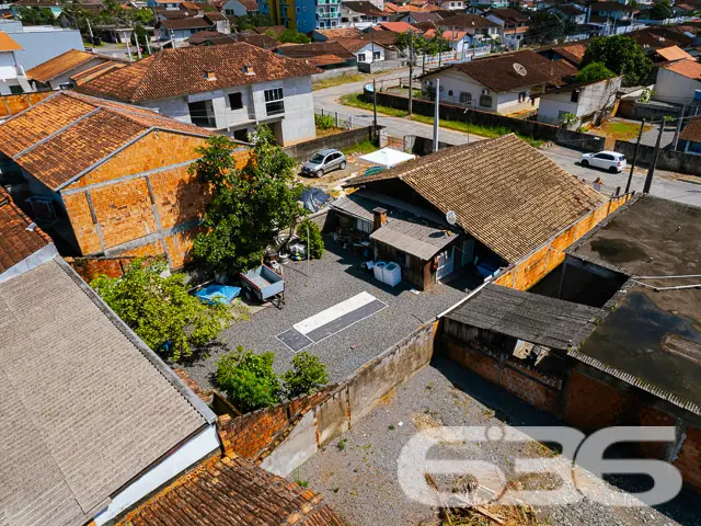 BAIRRO AVENTUREIRO: TERRENO AMPLO COM POTENCIAL IN