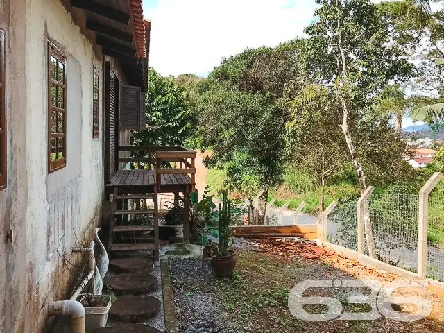 CASA À VENDA NO BAIRRO BOA VISTA - ESTUDA PERMUTA