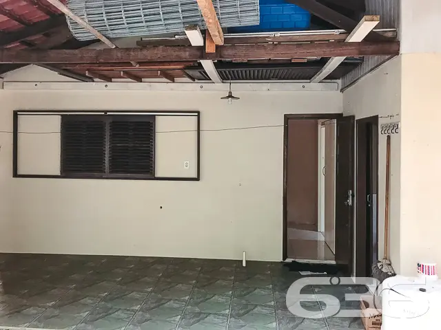 CASA À VENDA NO BAIRRO BOA VISTA - ESTUDA PERMUTA