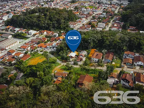 CASA À VENDA NO BAIRRO BOA VISTA - ESTUDA PERMUTA