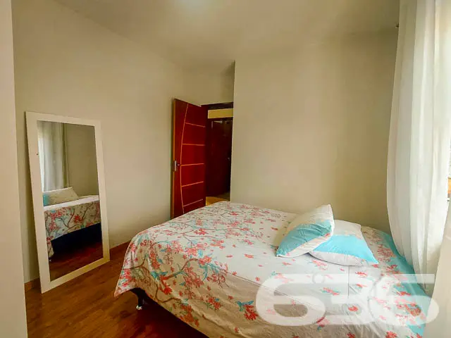Oportunidade imperdível: Lindo sobrado no Bairro B