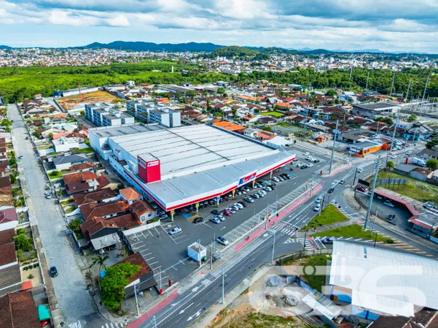 Apresentamos uma oportunidade única de residência