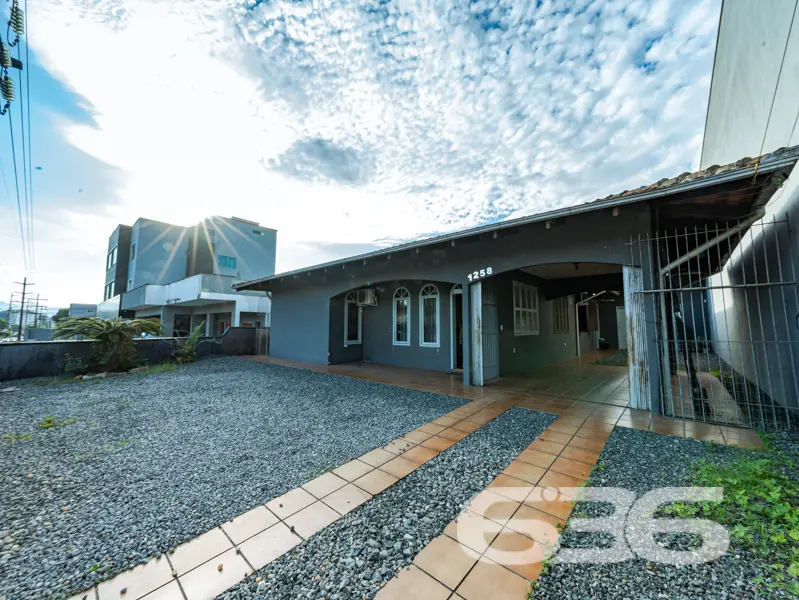 Oportunidade única no Bom Retiro: residência térre