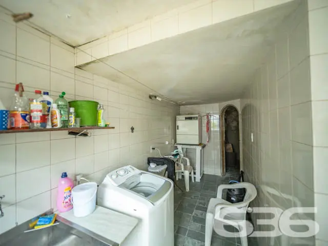 REALIZE SEU SONHO CASA COM 2 SUÍTE E 1 QUARTO, NO