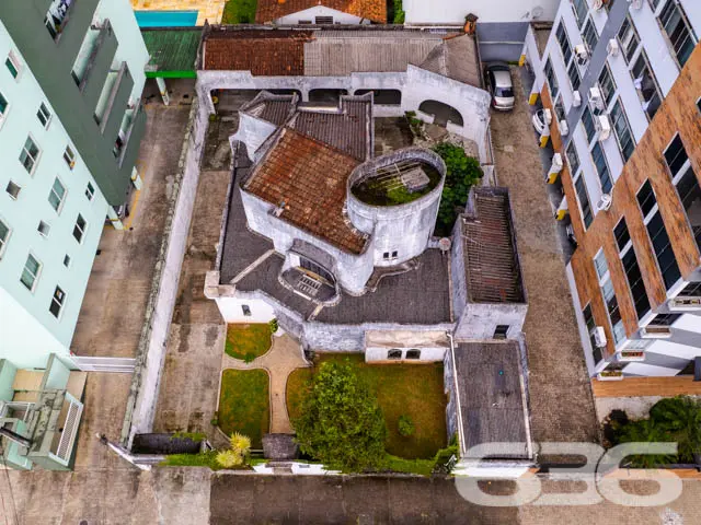 REALIZE SEU SONHO CASA COM 2 SUÍTE E 1 QUARTO, NO