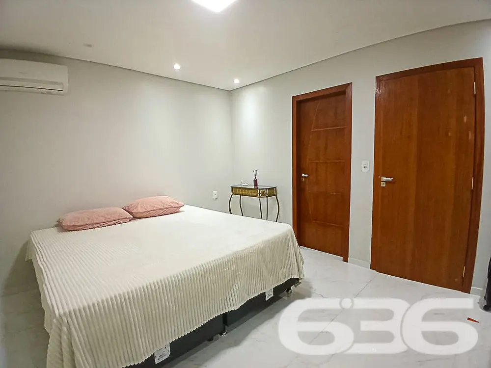 Casa Térrea no Bairro Costa e Silva - Joinville/SC