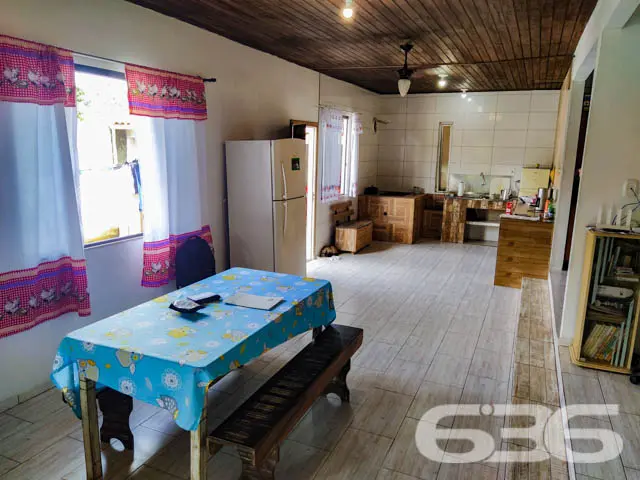 APROVEITE ESSA RESIDÊNCIA COM SUÍTE + 2 QUARTOS

E