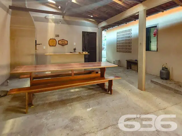 APROVEITE ESSA RESIDÊNCIA COM SUÍTE + 2 QUARTOS

E