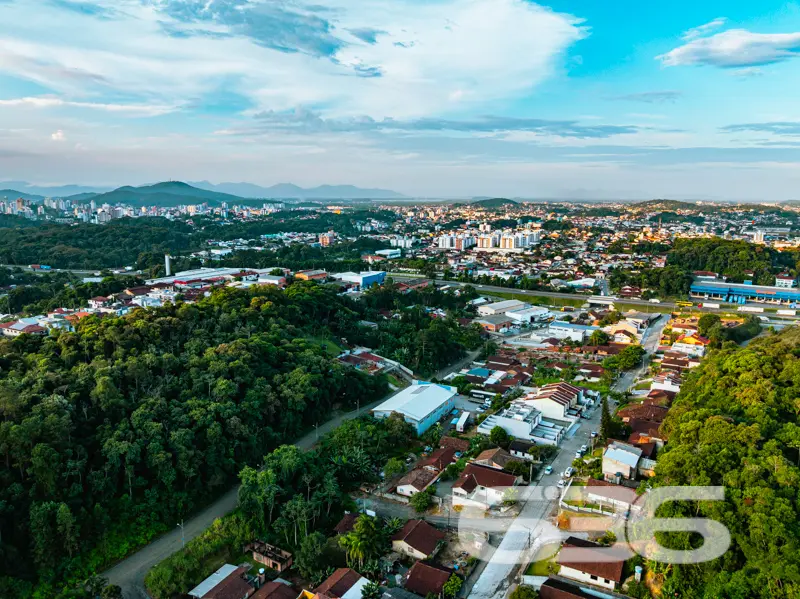 Oportunidade para quem busca espaço, terreno gener