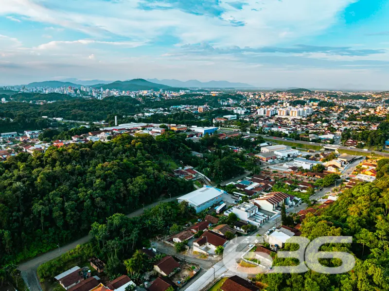 Oportunidade para quem busca espaço, terreno gener
