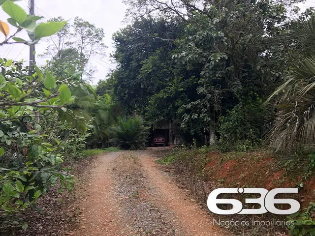 EXCELENTE LOTE EM JOINVILLE: 1.878M² DE POTENCIAL