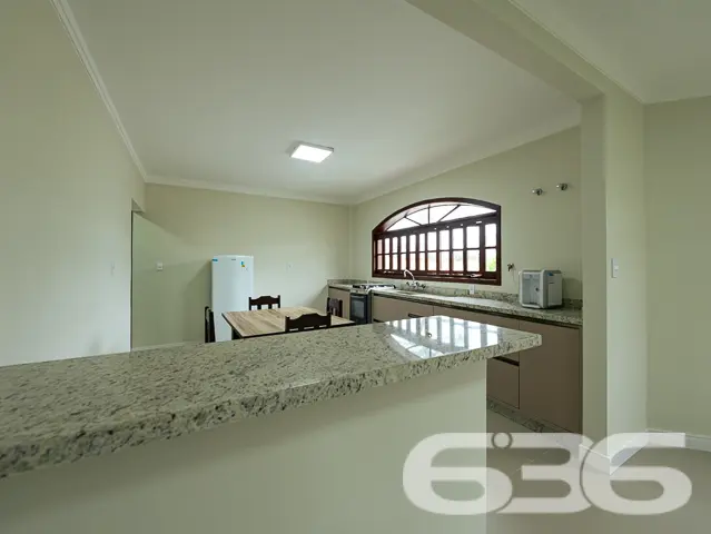 BAIRRO ANITA GARIBALDI: CASA ESTILO GERMÂNICO COM