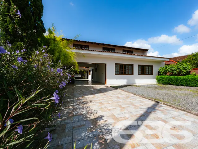 BAIRRO FLORESTA - SOBRADO COM SUÍTE MASTER + 4 DOR
